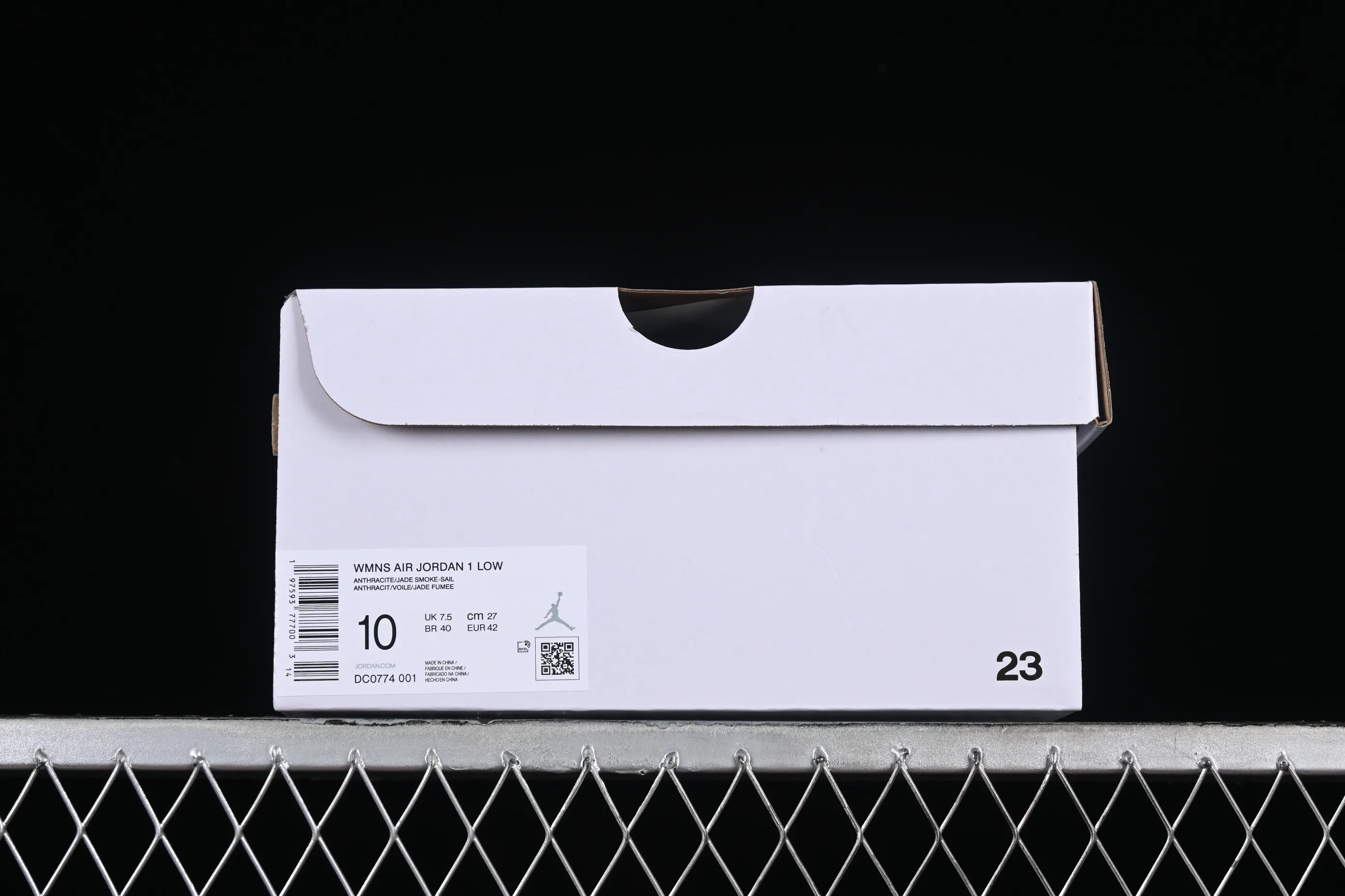 All categories Air Jordan Jordan series basketball shoes Air Jordan 1 Low G version pure original Air Jordan 1 Low AJ1 Joe 1 black and green low-bang cultural casual sneakers DC0774-001